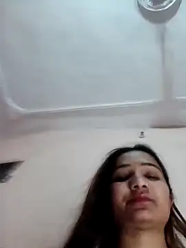 Snapshot of saniya_008 chatting on May 14, 11:29 am saniya 008 online show from May 14, 11:29 am