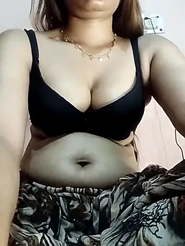 Snapshot of saniya_008 chatting on May 16, 10:14 am saniya 008 online show from May 16, 10:14 am