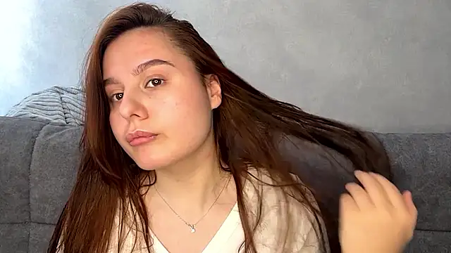 Ellaizatelly online show from March 19, 7:19 am