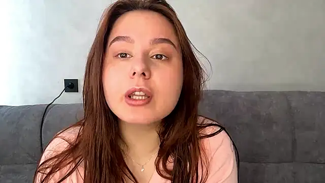 Ellaizatelly online show from March 21, 5:30 am