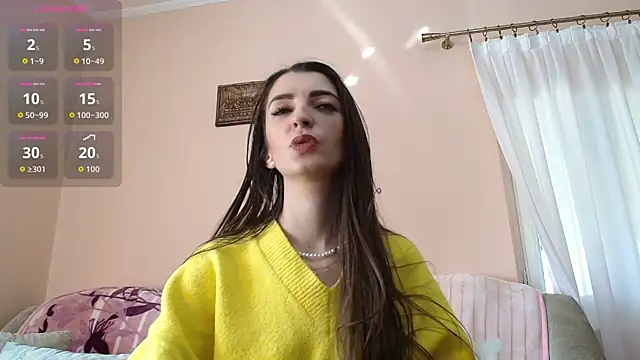 Snapshot of love_on_fire6 chatting on March 16, 1:26 pm love on fire6 online show from March 16, 1:26 pm