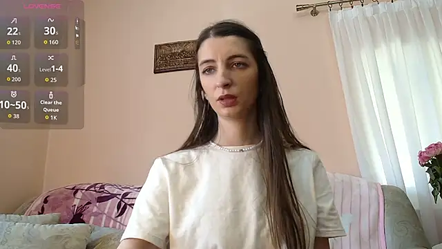 Snapshot of love_on_fire6 chatting on March 13, 10:42 am love on fire6 online show from March 13, 10:42 am