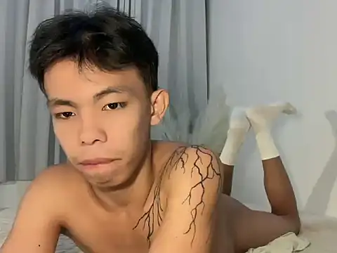 hottasianboy online show from July 9, 12:26 pm