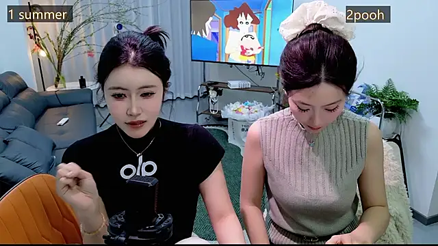 Summerbaby-001 online show from March 17, 12:19 pm