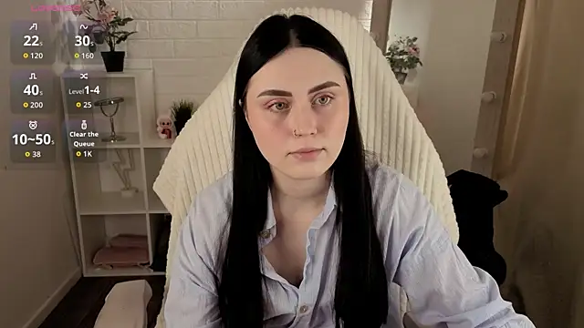NoraLumi online show from April 7, 5:20 am