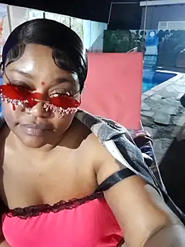 ShavePussyFatAssxx online show from June 24, 4:05 pm