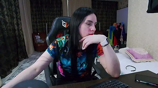 Alex Svift online show from May 4, 4:54 pm
