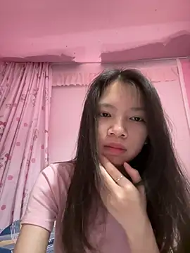Snapshot of Drieevisexxx chatting on June 15, 2:34 am Drieevisexxx online show from June 15, 2:34 am