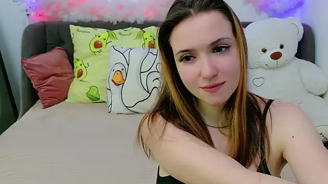 Snapshot of LeenMoonie chatting on April 23, 4:30 pm LeenMoonie online show from April 23, 4:30 pm