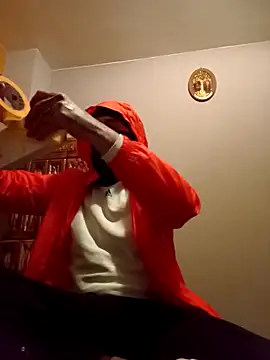 Amadoor21 online show from March 14, 9:10 pm