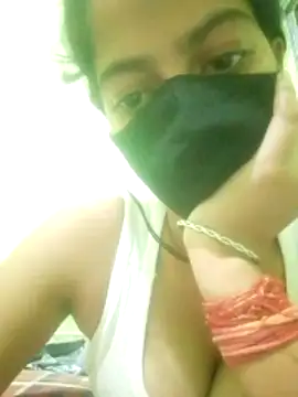 Snapshot of nidhiyadav00 chatting on April 18, 7:18 pm nidhiyadav00 online show from April 18, 7:18 pm