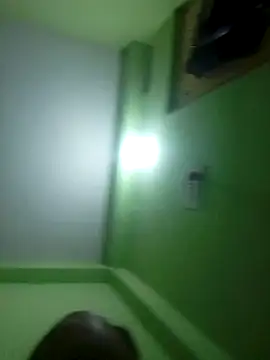 nidhiyadav00 online show from April 13, 9:19 pm