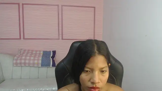 emily smith t online show from March 19, 7:36 pm