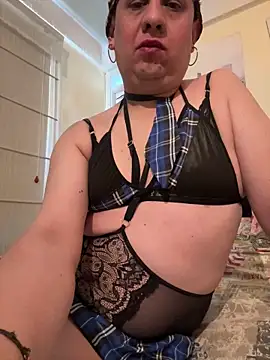 Snapshot of dayanadavid chatting on June 21, 4:24 pm dayanadavid online show from June 21, 4:24 pm