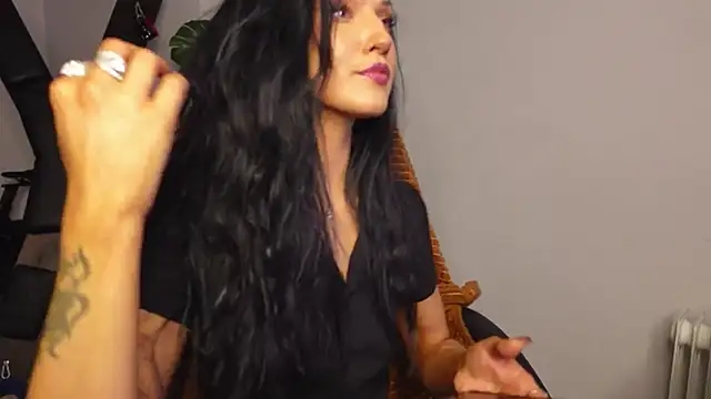 Nicky Diam online show from March 18, 5:58 pm