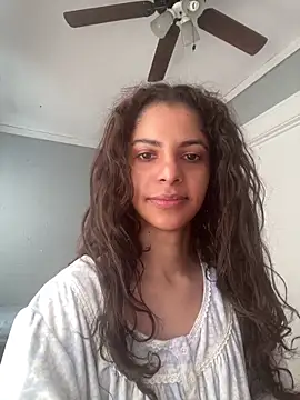 karlatiburcio online show from May 1, 4:34 pm