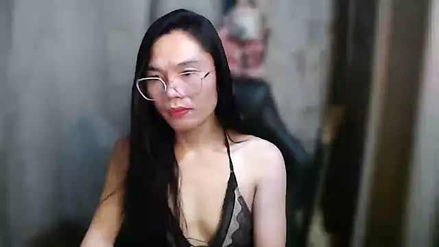 small 13 online show from July 25, 8:59 pm