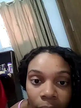 marialuiza2027 online show from March 12, 6:34 pm