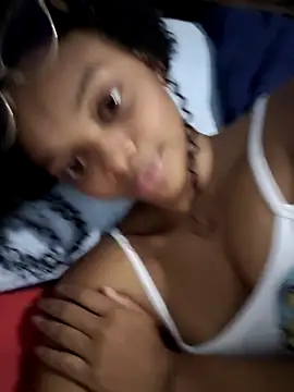 Snapshot of marialuiza2027 chatting on May 30, 5:40 pm marialuiza2027 online show from May 30, 5:40 pm