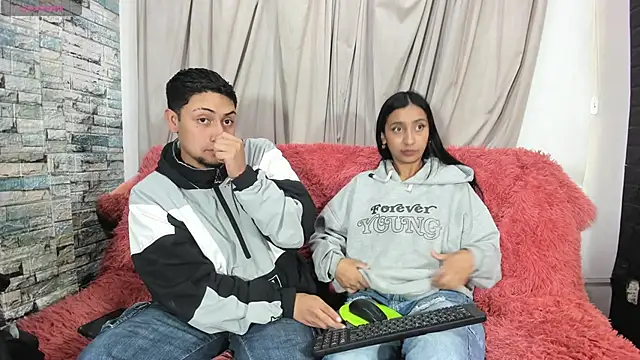 NoahAndBunny online show from March 24, 3:01 pm