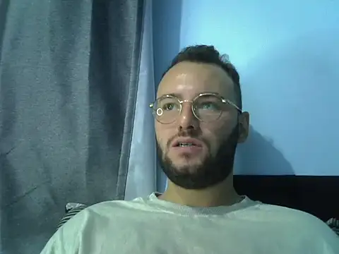 Snapshot of piazaocwb23 chatting on March 16, 4:21 pm piazaocwb23 online show from March 16, 4:21 pm