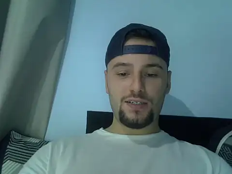 piazaocwb23 online show from April 11, 4:09 am