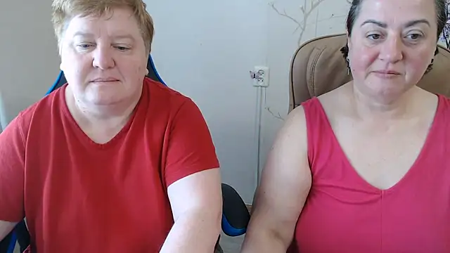 Lindy-Jeanie online show from May 28, 8:33 am