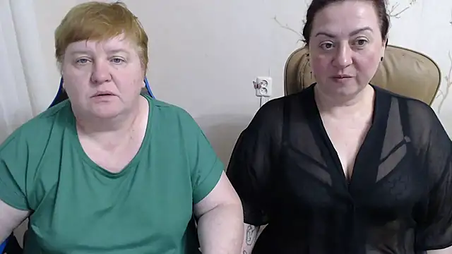 Lindy-Jeanie online show from April 15, 6:23 pm