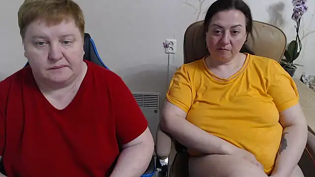 Lindy-Jeanie online show from April 30, 8:57 pm
