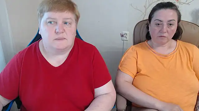 Lindy-Jeanie online show from May 27, 5:31 pm