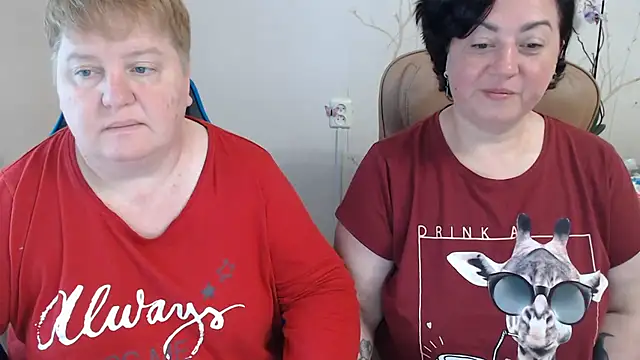 Lindy-Jeanie online show from June 12, 8:34 am