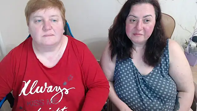 Lindy-Jeanie online show from March 31, 5:48 pm