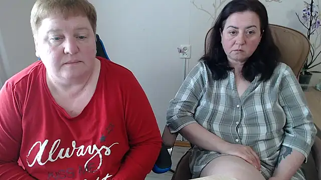 Lindy-Jeanie online show from April 18, 11:23 am
