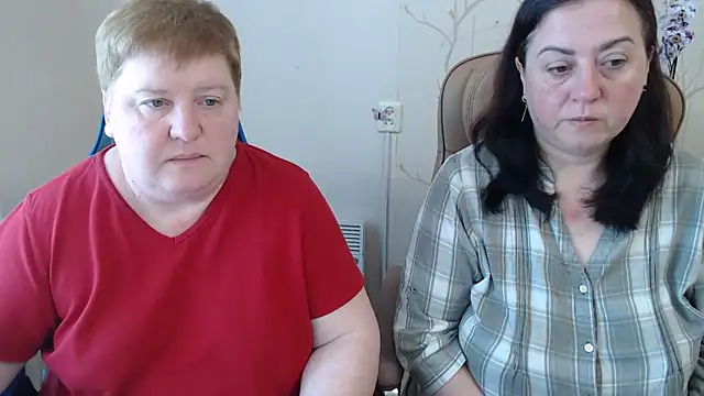 Lindy-Jeanie online show from May 5, 8:06 am