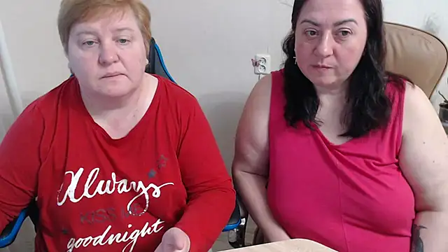 Lindy-Jeanie online show from April 16, 4:52 pm