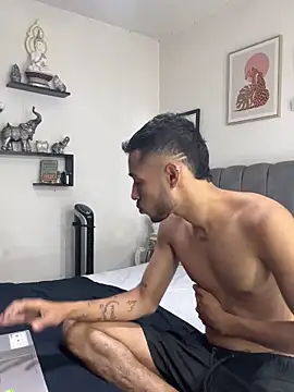 Jacobogrey online show from April 12, 3:59 pm