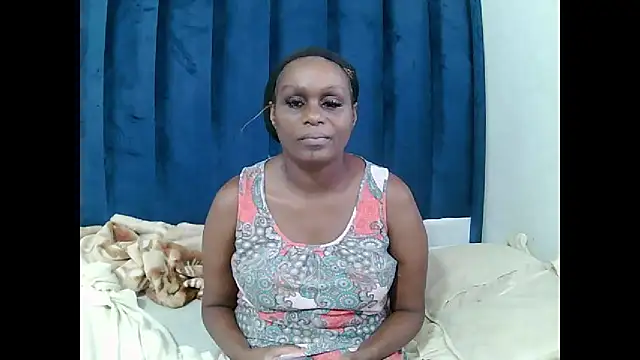 MelaniBbe online show from April 8, 1:45 pm