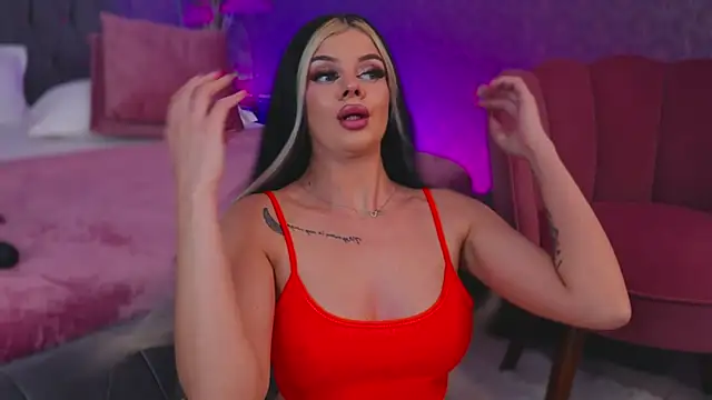 EvieBliss online show from May 12, 10:10 am