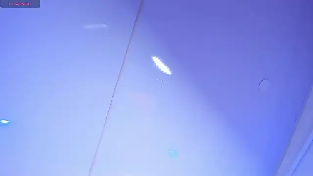 cuttie blondie online show from March 24, 11:10 am