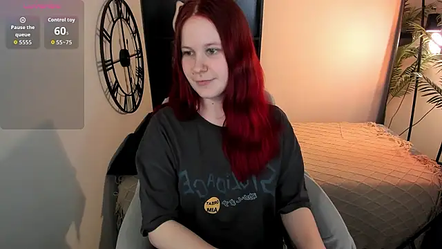 DorothyDorr online show from March 13, 9:20 pm