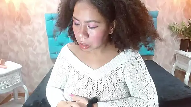 KeniaLovex online show from April 29, 4:05 am