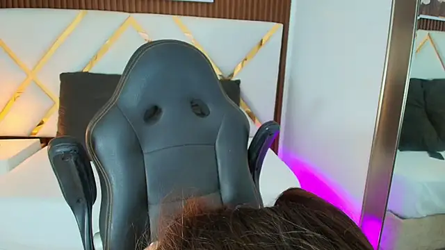 Sluttyysucker  online show from March 26, 12:14 pm