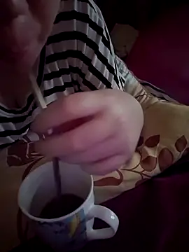 slay kita online show from March 15, 12:45 pm