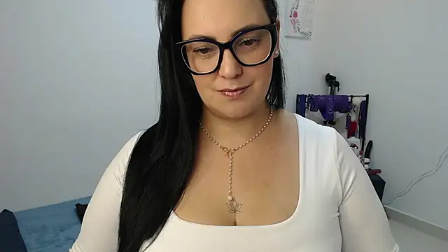 Veroniicabbw  online show from August 4, 10:42 am