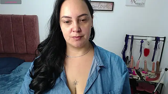 Veroniicabbw  online show from March 31, 1:13 pm