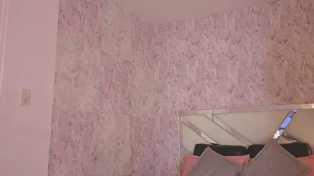 april summer  online show from April 16, 9:04 pm