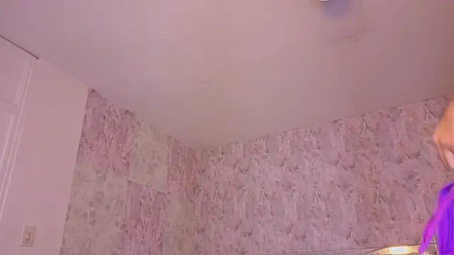 april summer  online show from March 28, 9:05 pm