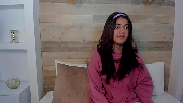 cristin collins online show from June 21, 3:23 am