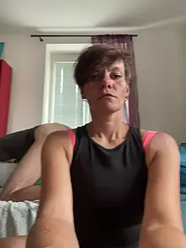 Snapshot of DtPORNBITCH chatting on June 9, 11:55 am DtPORNBITCH online show from June 9, 11:55 am