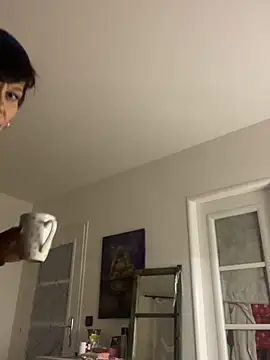 DtPORNBITCH online show from March 26, 3:27 am